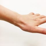 腱鞘炎 (ド・ケルバン病) / 指の痛み